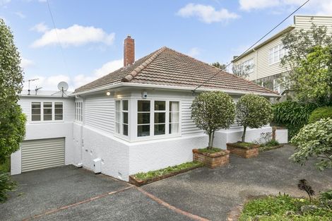 Photo of property in 44 Mandalay Terrace, Khandallah, Wellington, 6035
