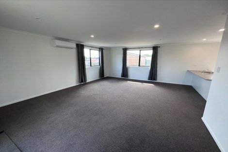 Photo of property in 43 Beeston Crescent, Manurewa, Auckland, 2102