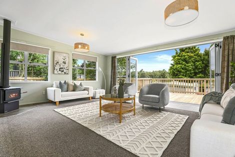 Photo of property in 21 Oxford Road, Lake Rotoma, Rotorua, 3074