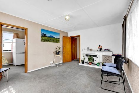 Photo of property in 29 Park Lane, Kaponga, Hawera, 4679