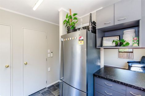 Photo of property in 12 Hookway Grove, Paraparaumu, 5032