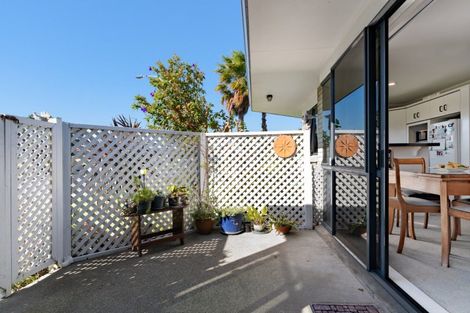 Photo of property in 2 Lotus Avenue, Mount Maunganui, 3116