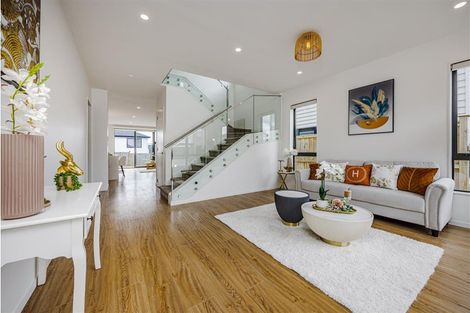 Photo of property in 13 Paripari Street, Flat Bush, Auckland, 2019