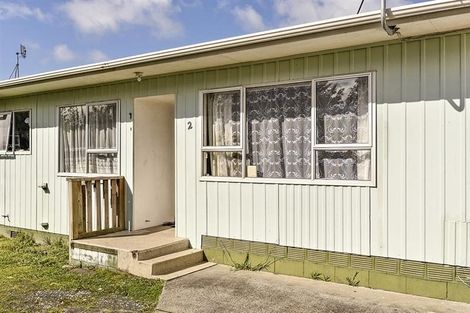 Photo of property in 2/52 Te Kanawa Crescent, Henderson, Auckland, 0610