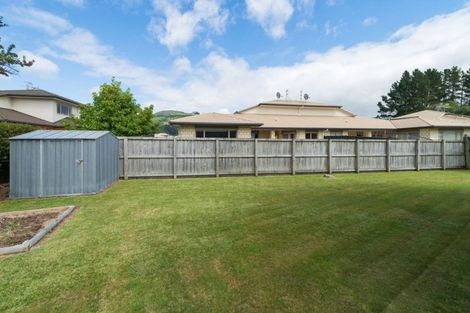 Photo of property in 103b Aquarius Drive, Kawaha Point, Rotorua, 3010