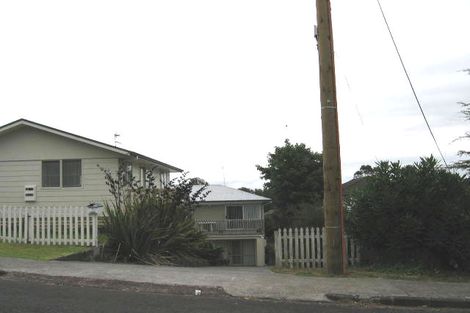 Photo of property in 10 Tonkin Drive, Sunnynook, Auckland, 0620