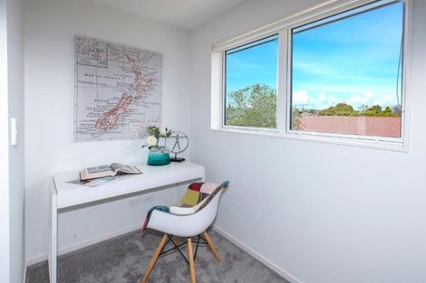 Photo of property in 30b Coniston Avenue, Te Atatu South, Auckland, 0610