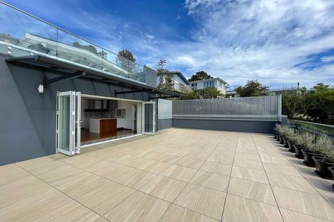 Photo of property in 10 Scott Road, Stanmore Bay, Whangaparaoa, 0932