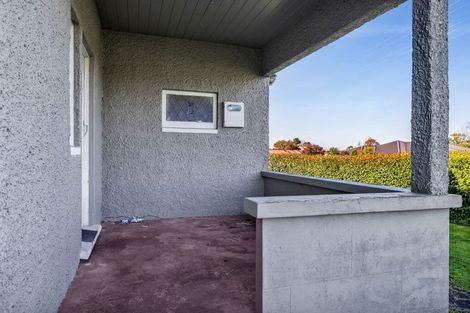 Photo of property in 30 Cloten Road, Stratford, 4332