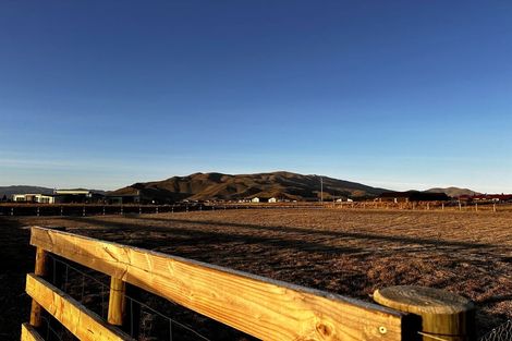 Photo of property in 10 Temple Drive, Twizel, 7901