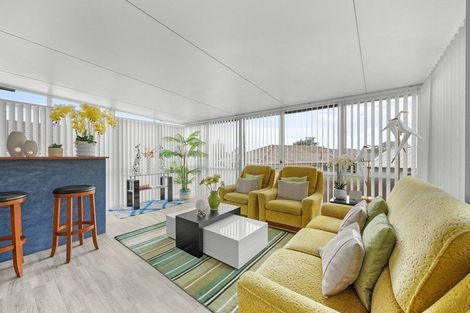 Photo of property in 2/54 Finlayson Avenue, Clendon Park, Auckland, 2103