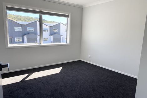 Photo of property in 11 Torea Place, Kenepuru, Porirua, 5022