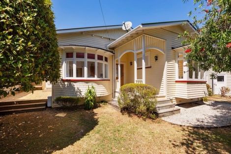 Photo of property in 27 Mark Road, Mount Albert, Auckland, 1025