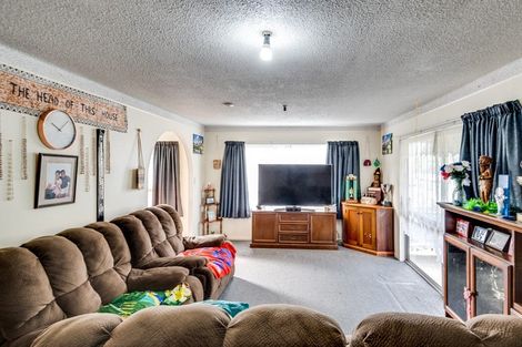 Photo of property in 32 Walton Way, Flaxmere, Hastings, 4120