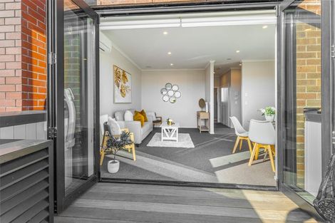 Photo of property in 6/17 Uku Lane, Hobsonville, Auckland, 0616