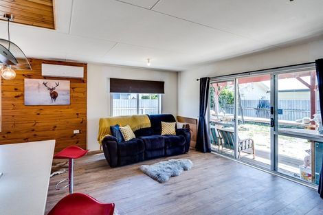 Photo of property in 327a Flaxmere Avenue, Flaxmere, Hastings, 4120