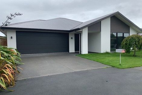 Photo of property in 5 Urihia Street, Marshland, Christchurch, 8083