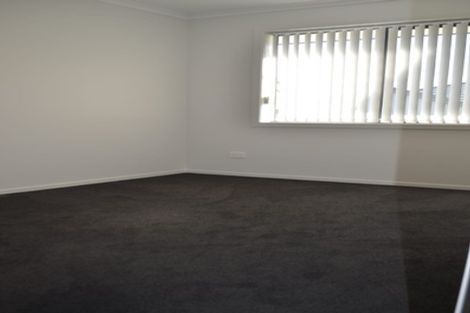 Photo of property in 10 Herring Place, Omokoroa, 3114