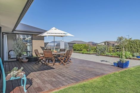 Photo of property in 15 Chimango Place, Rolleston, 7615