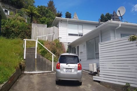 Photo of property in 2/8 Vasanta Avenue, Ngaio, Wellington, 6035