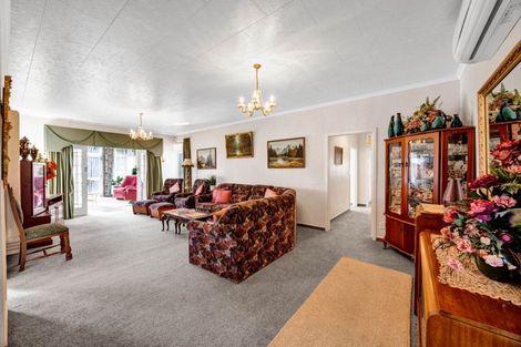 Photo of property in 74 South Road, Manaia, 4612