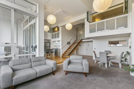 Photo of property in Stadium Garden Flats, 114/107 Thorndon Quay, Pipitea, Wellington, 6011