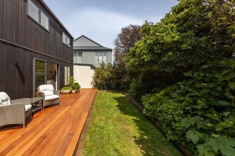 Photo of property in 72 Merivale Lane, Merivale, Christchurch, 8014