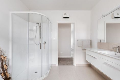 Photo of property in 15 Athelstan Way, Bethlehem, Tauranga, 3110