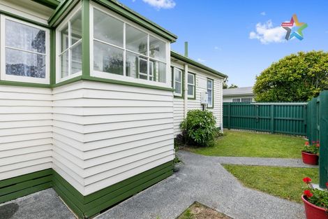 Photo of property in 32 Naenae Road, Naenae, Lower Hutt, 5011