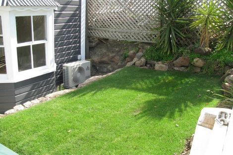 Photo of property in 5 Winchester Street, Lyttelton, 8082