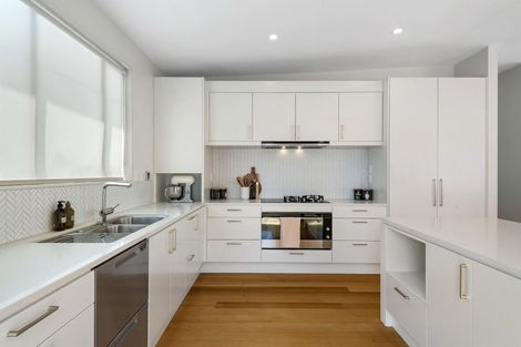 Photo of property in 225 East Coast Road, Campbells Bay, Auckland, 0620