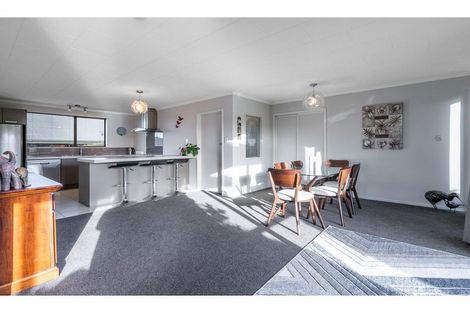 Photo of property in 61 Vogel Street, Waikiwi, Invercargill, 9810