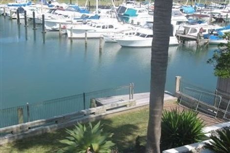 Photo of property in 2/12 Craig Road, Milford, Auckland, 0620