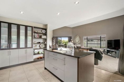 Photo of property in 7 Bronwylian Drive, Flat Bush, Auckland, 2016