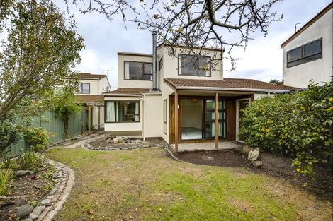 Photo of property in 2/12 Lannie Place, Greenmeadows, Napier, 4112