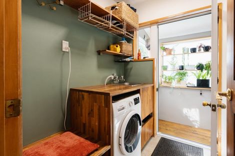 Photo of property in 69 Greenacres Street, Macandrew Bay, Dunedin, 9014