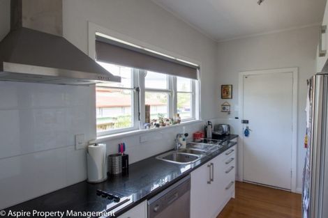 Photo of property in 34 Tasman Avenue, Mount Albert, Auckland, 1025