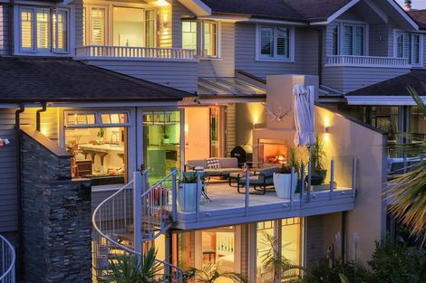 Photo of property in 39 Little Compton Mews, Snells Beach, 0920