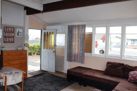 Photo of property in 11 Ossian Street, Milton, 9220