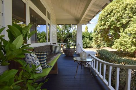 Photo of property in 90 Pembroke Street, Carterton, 5713