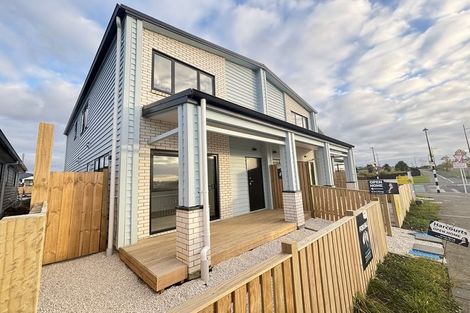 Photo of property in 7 Andy Crescent, Flat Bush, Auckland, 2016