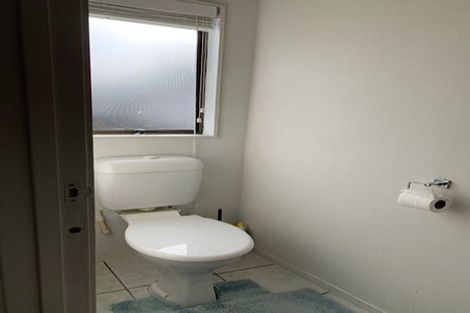 Photo of property in 2/116 Bucklands Beach Road, Bucklands Beach, Auckland, 2012