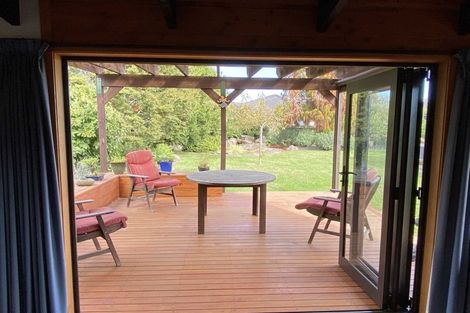 Photo of property in 15 Clare Street, Cambridge, 3434