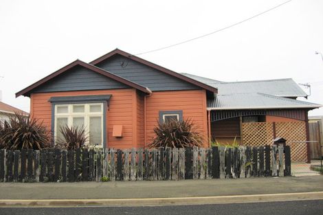 Photo of property in 79 Royal Crescent, Saint Kilda, Dunedin, 9012