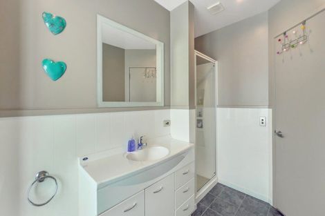 Photo of property in 5 Edward Bullen Place, Thames, 3500