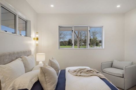 Photo of property in 15 Edward Street, Riverhead, 0820