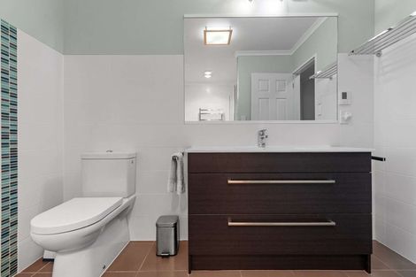 Photo of property in 36 Caulfield Place, Pukehangi, Rotorua, 3015