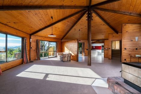Photo of property in 11 Cherry Lane, Acacia Bay, Taupo, 3330