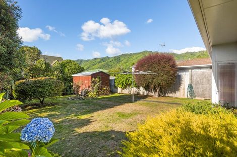 Photo of property in 23a Kapanui Road, Waikanae, 5036