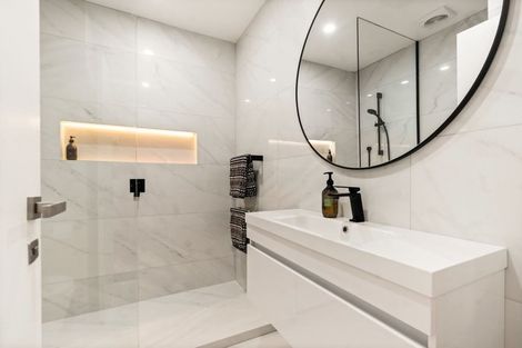 Photo of property in 10/4 Campbell Road, Takapuna, Auckland, 0622